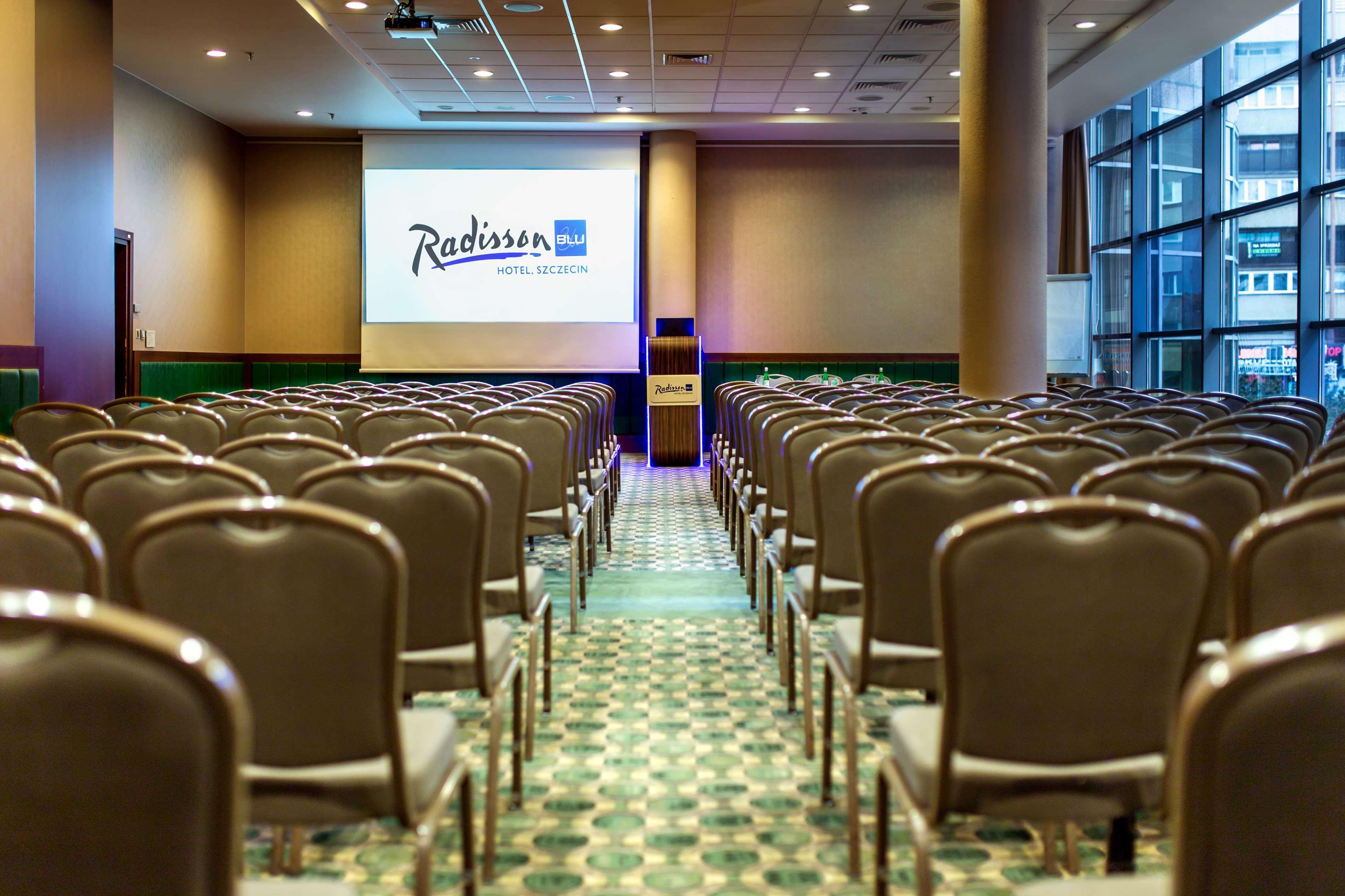 Radisson Blu Szczecin Hotel ภายนอก รูปภาพ