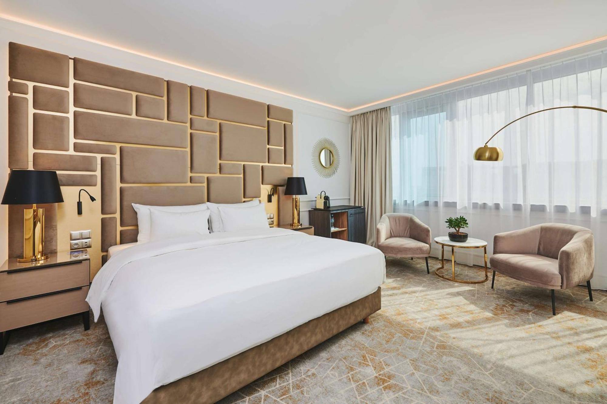 เรดิสัน บลู โฮเทล, สเกซซีน Hotel ชเตชชิน ภายนอก รูปภาพ